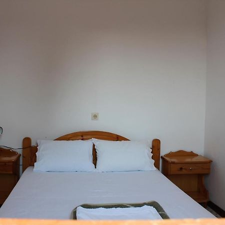 Nikos Seaside Apartments Litheres Exterior foto
